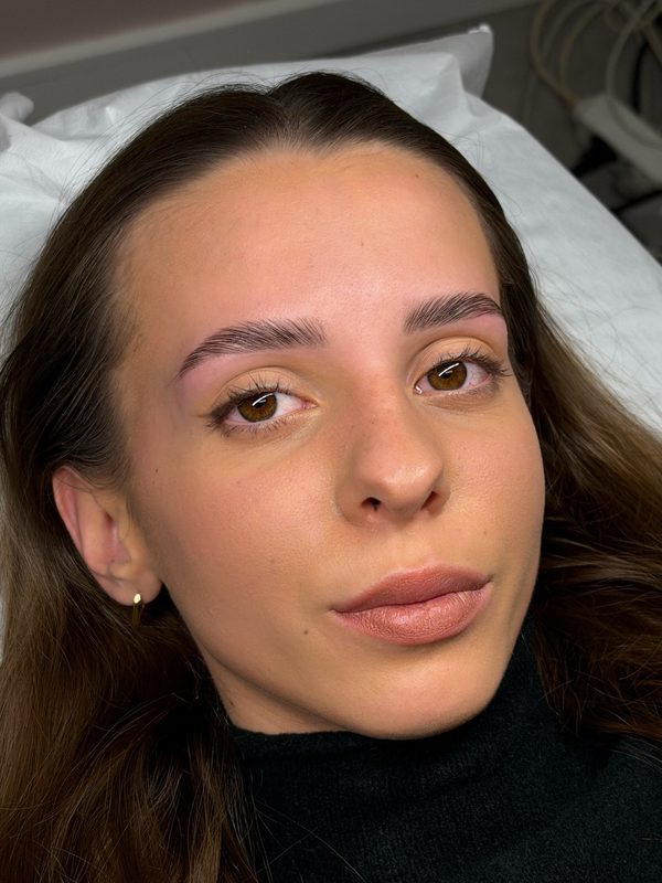 Стилізація брів — результат 2, салон PLACE Варшава